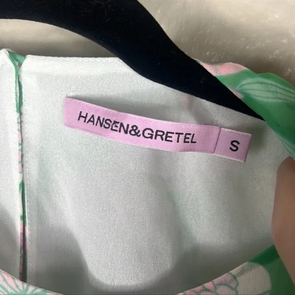 Floral Green Maxi Dress - Picture 6 of 9